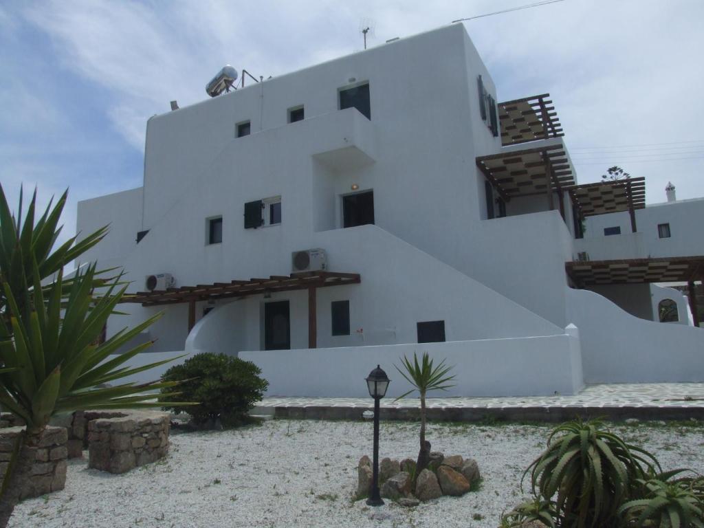 Sahas Suites Mykonos Town Bagian luar foto
